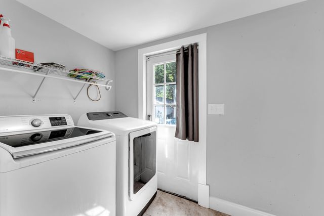 1040 W State Street, Springfield, MO 65806