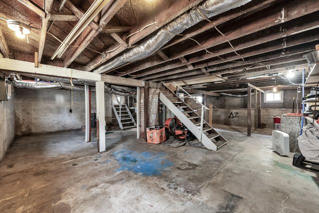 1040 W State Street, Springfield, MO 65806