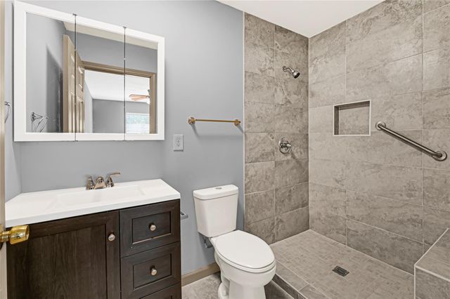 13915 Nitida Street, Houston, TX 77045