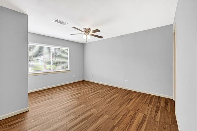 13915 Nitida Street, Houston, TX 77045