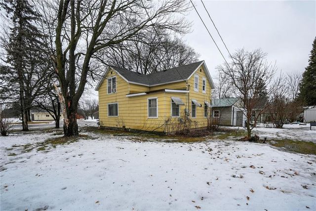 1002 Cora Avenue, Rice Lake, WI 54868