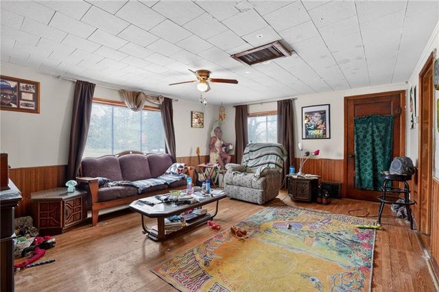 1002 Cora Avenue, Rice Lake, WI 54868