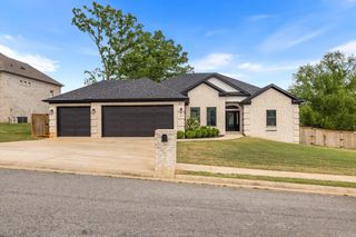 1566 Marquee Circle, Cabot, AR 72023