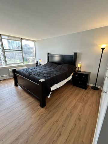 5757 N Sheridan Road 7D, Chicago, IL 60640