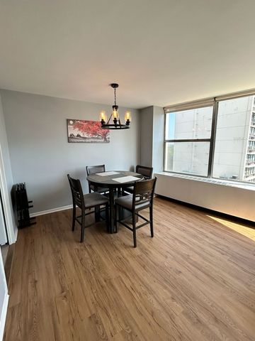 5757 N Sheridan Road 7D, Chicago, IL 60640
