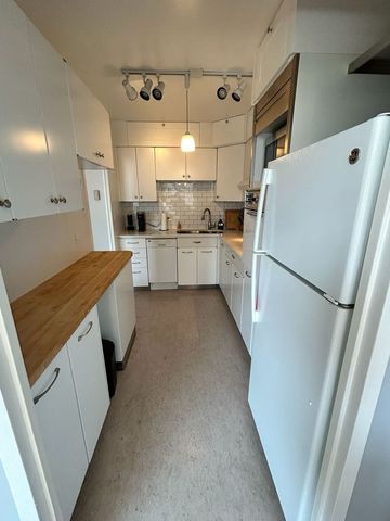 5757 N Sheridan Road 7D, Chicago, IL 60640
