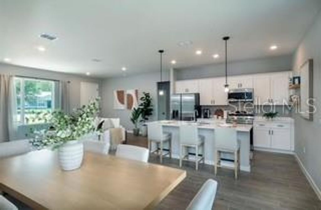 Image 6 of property listing at 5900 SW 112TH PLACE ROAD, Ocala, FL 34476