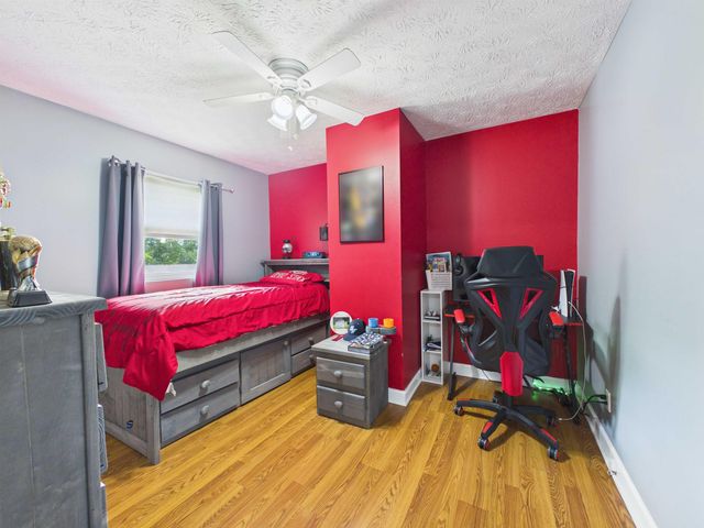 105 May Dr., Huntington, WV 25704