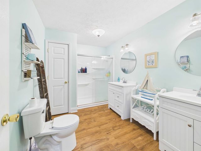 105 May Dr., Huntington, WV 25704