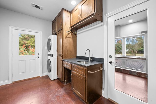 16530 Steinhagen Road, Cypress, TX 77429