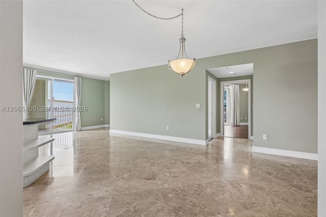 7265 SW 89th St A314, Miami, FL 33156