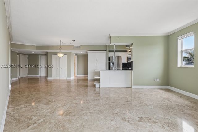7265 SW 89th St A314, Miami, FL 33156