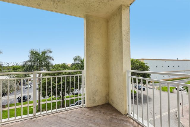 7265 SW 89th St A314, Miami, FL 33156
