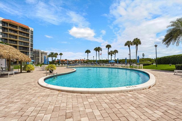 859 JEFFERY Street 306, Boca Raton, FL 33487