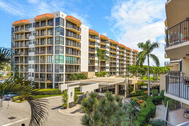 859 JEFFERY Street 306, Boca Raton, FL 33487