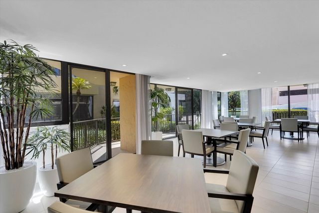859 JEFFERY Street 306, Boca Raton, FL 33487