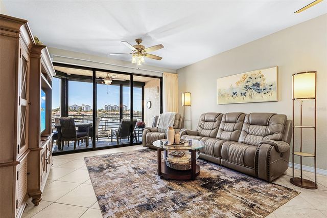 3020 MATECUMBE KEY ROAD 303, Punta Gorda, FL 33955