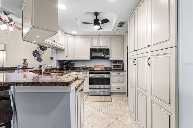 3020 MATECUMBE KEY ROAD 303, Punta Gorda, FL 33955