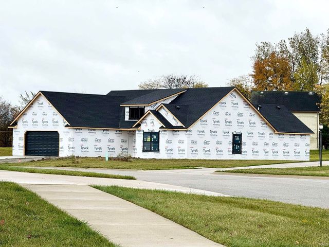 2309 Chandler Way, Auburn, IN 46706