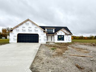 2309 Chandler Way, Auburn, IN 46706