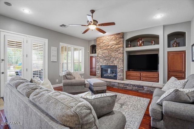 3370 E CHERRYWOOD Place, Chandler, AZ 85249