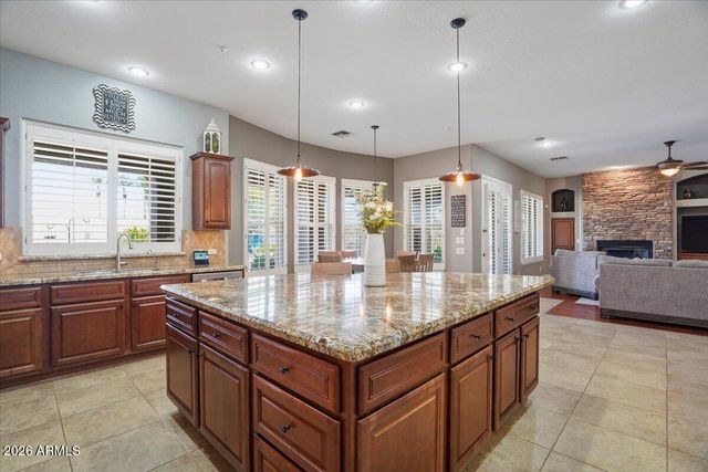 3370 E CHERRYWOOD Place, Chandler, AZ 85249