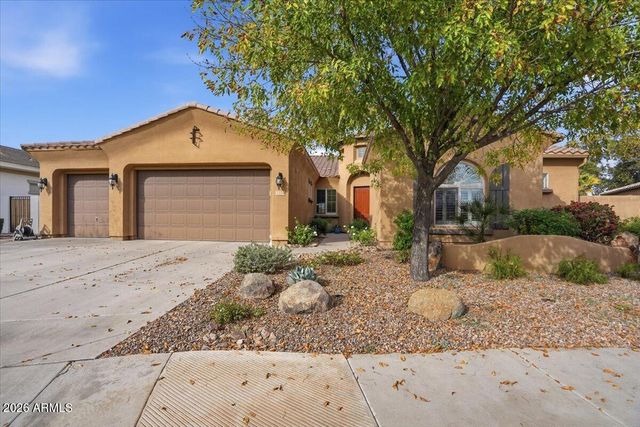 3370 E CHERRYWOOD Place, Chandler, AZ 85249