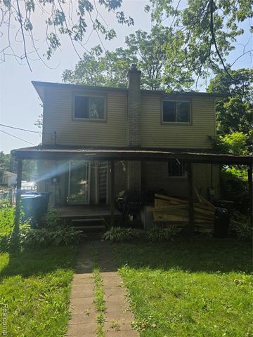 4451 Harding Street, Dearborn Heights, MI 48125