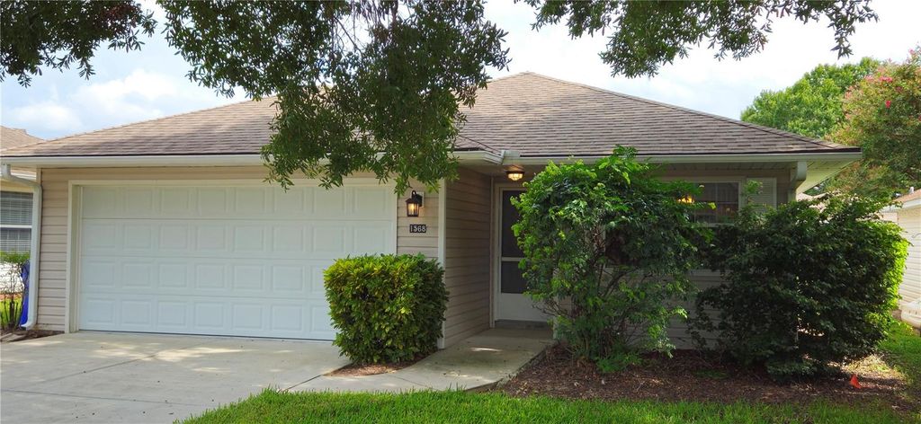1568 GROVE COURT, Tavares, FL 32778