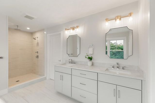 30 Calvin St, Lexington, MA 02420