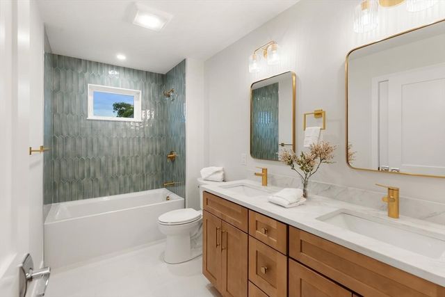30 Calvin St, Lexington, MA 02420