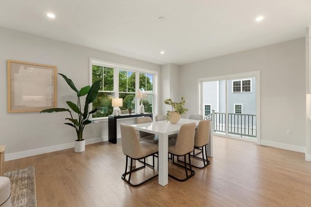 30 Calvin St, Lexington, MA 02420