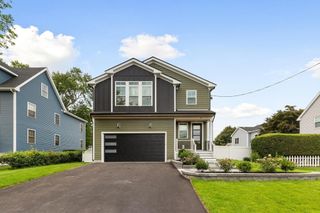 30 Calvin St, Lexington, MA 02420