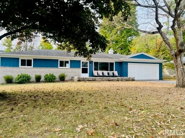 2011 Graham Drive, Fort Wayne, IN 46818