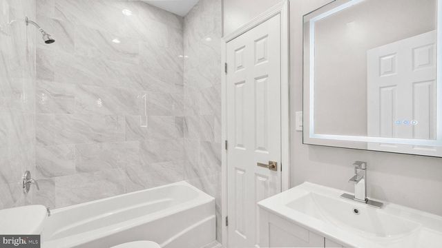 921 BALBOA AVE, Capitol Heights, MD 20743