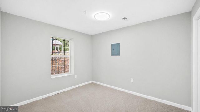 921 BALBOA AVE, Capitol Heights, MD 20743