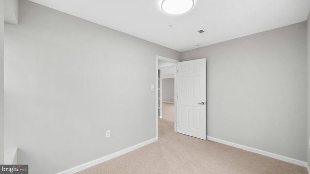 921 BALBOA AVE, Capitol Heights, MD 20743