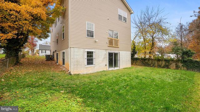 921 BALBOA AVE, Capitol Heights, MD 20743