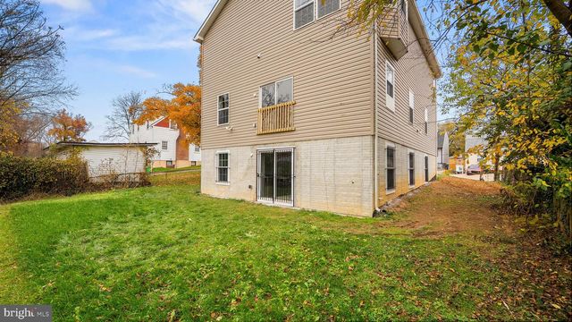 921 BALBOA AVE, Capitol Heights, MD 20743