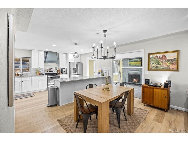 1395 Kline St, Lakewood, CO 80215