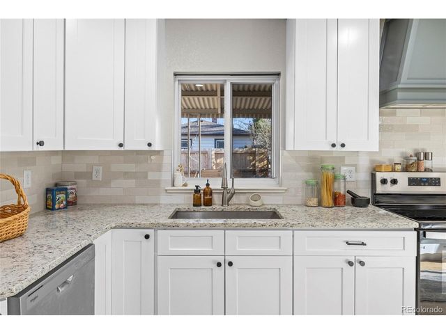 1395 Kline St, Lakewood, CO 80215