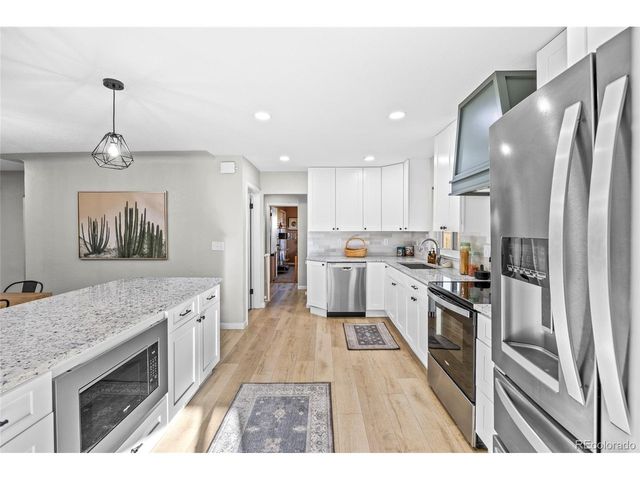1395 Kline St, Lakewood, CO 80215