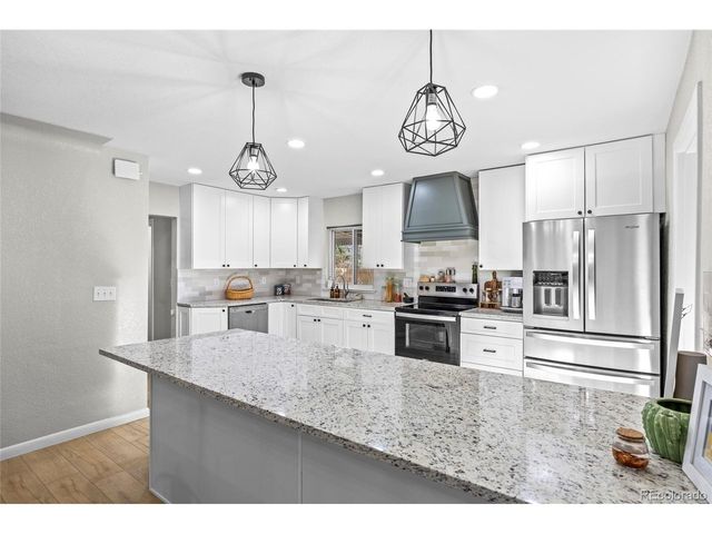 1395 Kline St, Lakewood, CO 80215