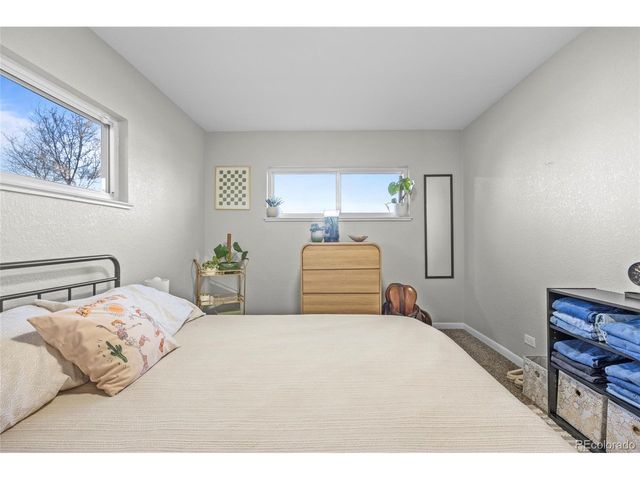 1395 Kline St, Lakewood, CO 80215