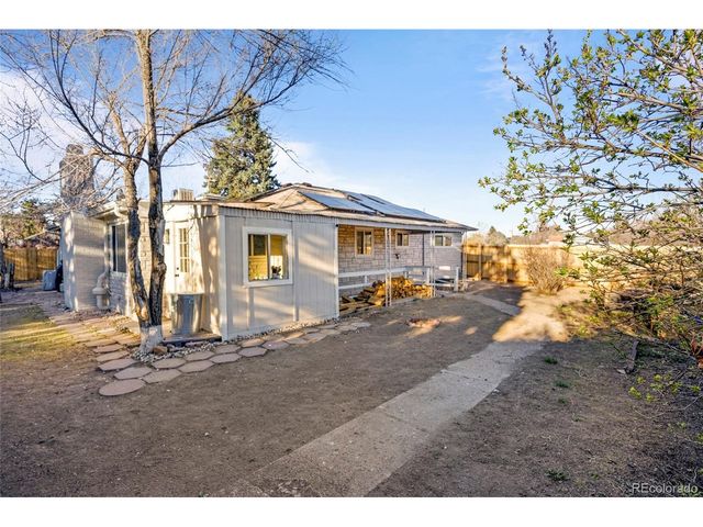 1395 Kline St, Lakewood, CO 80215
