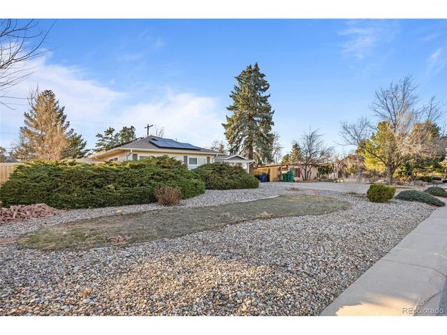 1395 Kline St, Lakewood, CO 80215