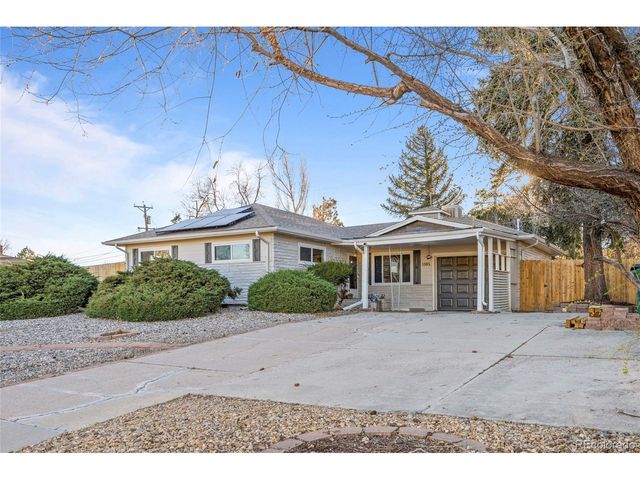 1395 Kline St, Lakewood, CO 80215