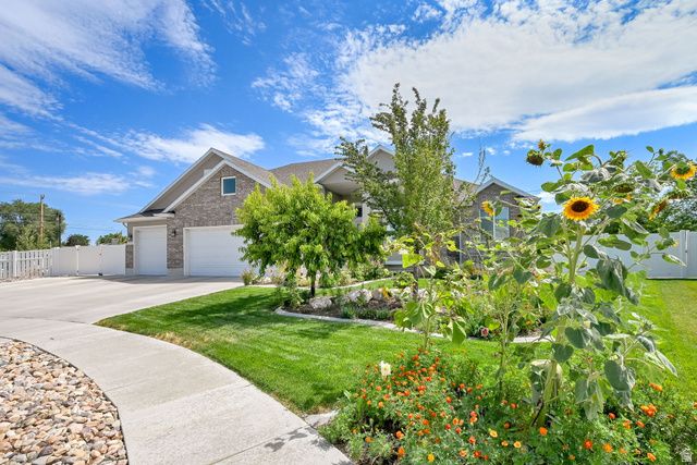 731 S 3050 W, Syracuse, UT 84075