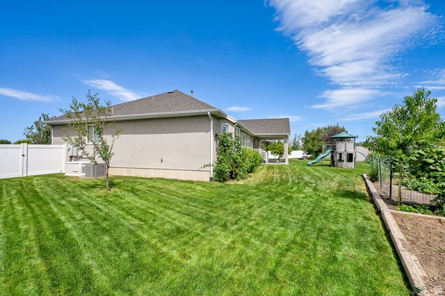 731 S 3050 W, Syracuse, UT 84075