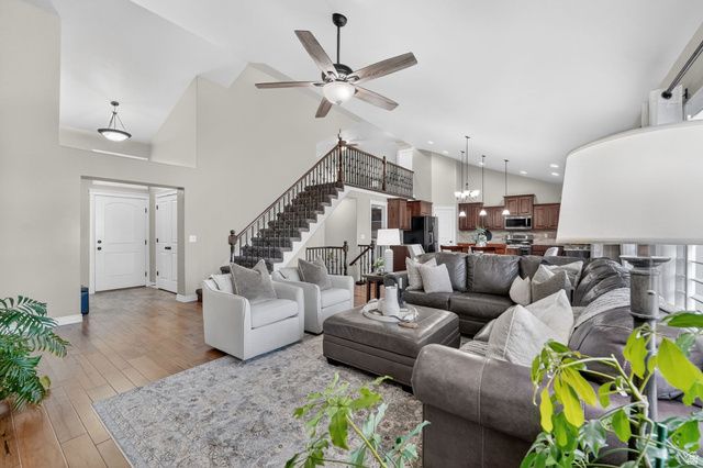 731 S 3050 W, Syracuse, UT 84075